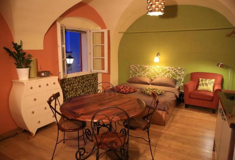 تختخواب و صبحانه Muzikafe   Home Of Culture