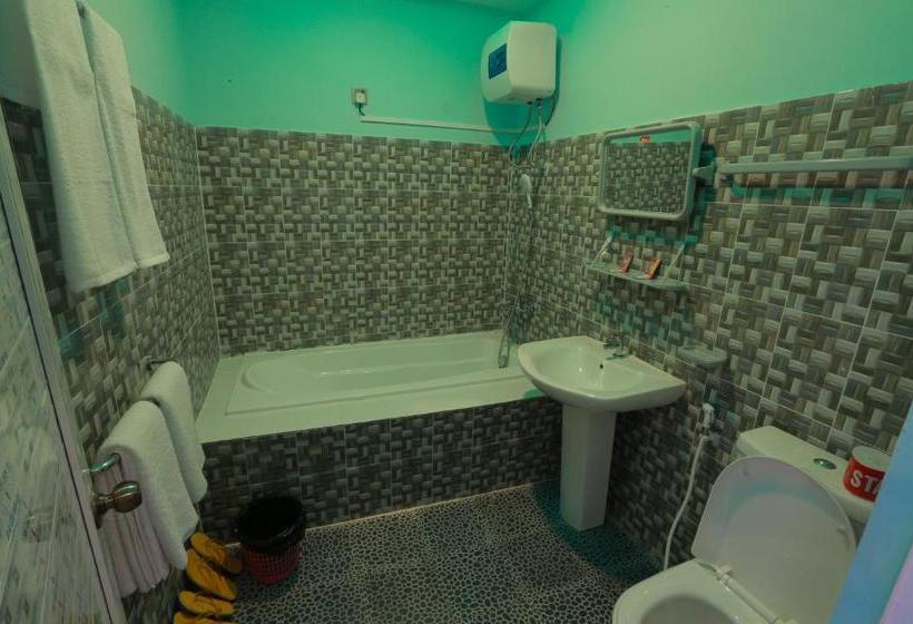 مُتل Mya Kyun Nadi