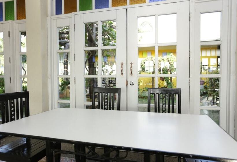 리조트 Fiesta Garden Hotel By Sms Hospitality