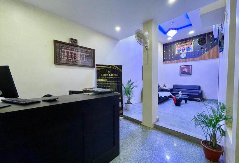 Hotell A One Palace ! Puri   ᴺᵒ ᵉᵈⁱᵗᵉᵈ ᵖʰᵒᵗᵒ ʷᵉ ᵃʳᵉ ᵍᵉⁿᵘⁱⁿᵉ ʷᵉ ˢʰᵃʳᵉ ʳᵒᵒᵐ ᵛⁱᵈᵉᵒ