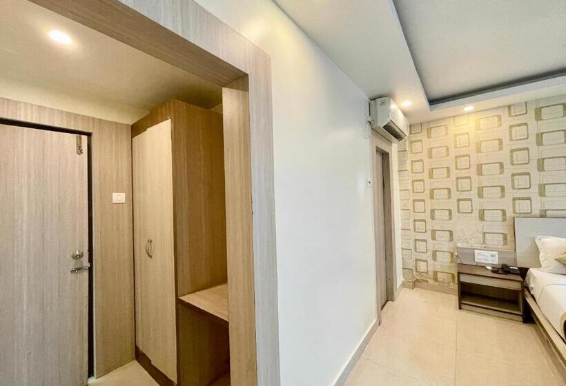 Hotell A One Palace ! Puri   ᴺᵒ ᵉᵈⁱᵗᵉᵈ ᵖʰᵒᵗᵒ ʷᵉ ᵃʳᵉ ᵍᵉⁿᵘⁱⁿᵉ ʷᵉ ˢʰᵃʳᵉ ʳᵒᵒᵐ ᵛⁱᵈᵉᵒ