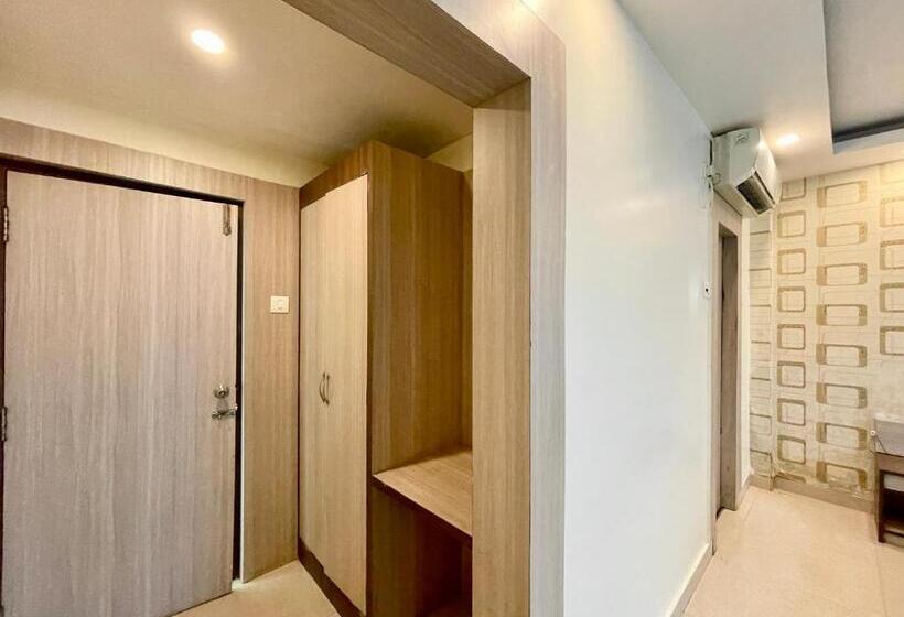 Hotell A One Palace ! Puri   ᴺᵒ ᵉᵈⁱᵗᵉᵈ ᵖʰᵒᵗᵒ ʷᵉ ᵃʳᵉ ᵍᵉⁿᵘⁱⁿᵉ ʷᵉ ˢʰᵃʳᵉ ʳᵒᵒᵐ ᵛⁱᵈᵉᵒ