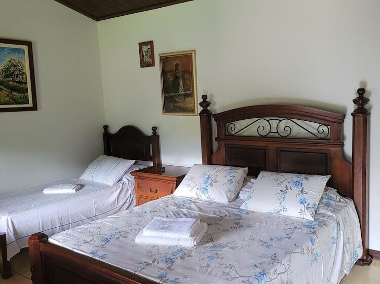 فندق فئة نجمة واحدة Pousada Mirante Santo Antonio