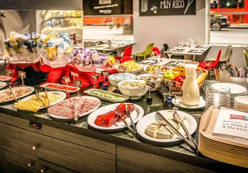 Hotelli Ibis Santiago Providencia