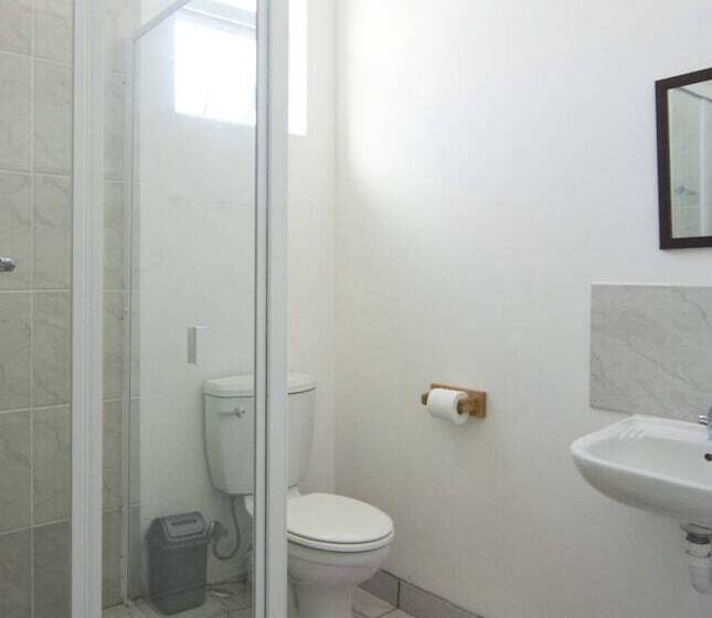 旅馆 Stoked Backpackers