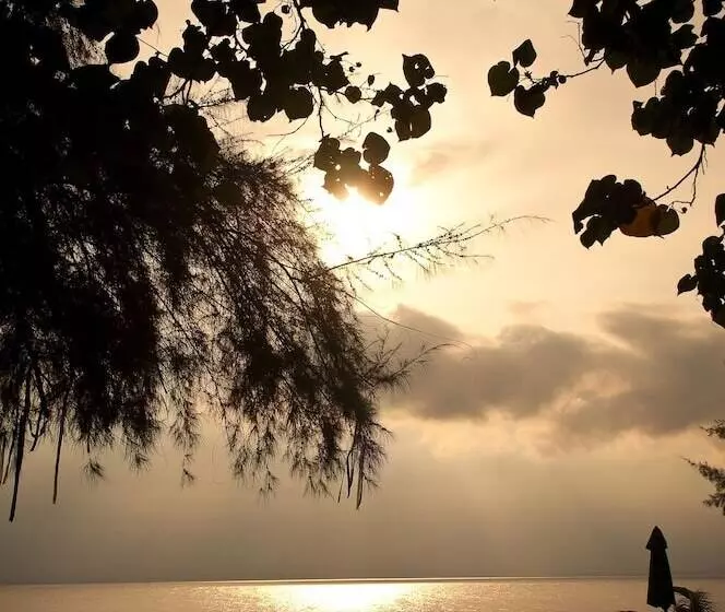 Aseania Resort Pulau Besar