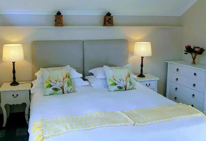 ベッドアンドブレックファースト Aan De Vliet Guest House