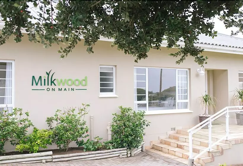 ベッドアンドブレックファースト Milkwood On Main
