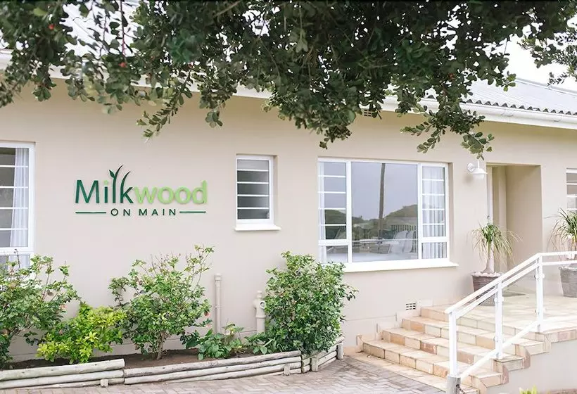 ベッドアンドブレックファースト Milkwood On Main
