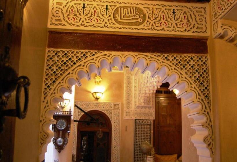 تختخواب و صبحانه Riad Benchekroun