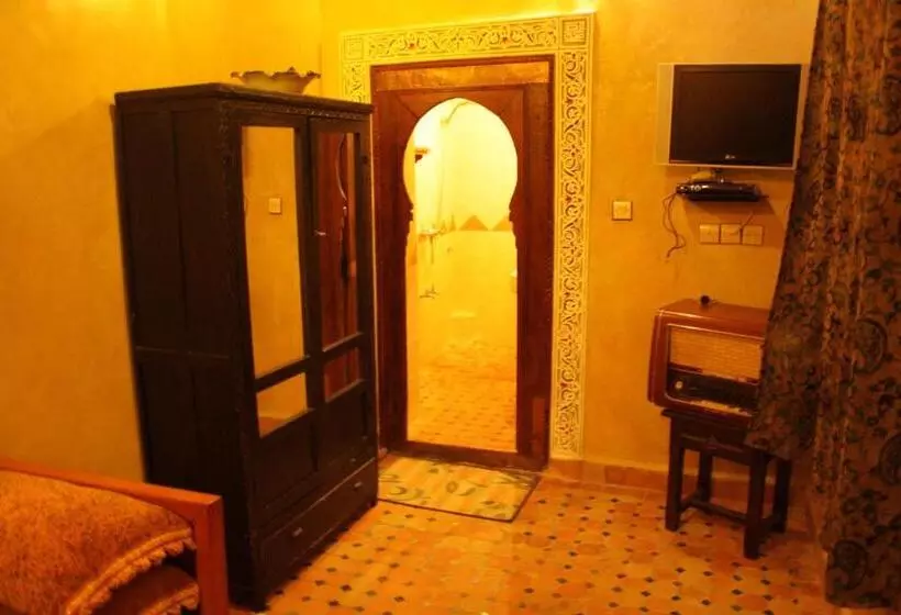 تختخواب و صبحانه Riad Benchekroun