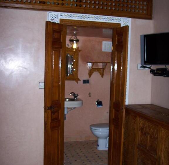 تختخواب و صبحانه Riad Benchekroun