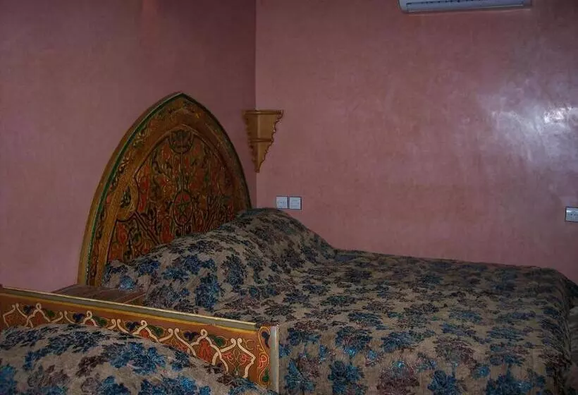 تختخواب و صبحانه Riad Benchekroun