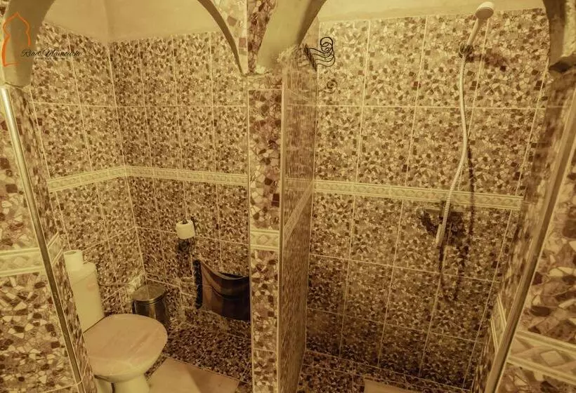 تختخواب و صبحانه Riad Mamouche