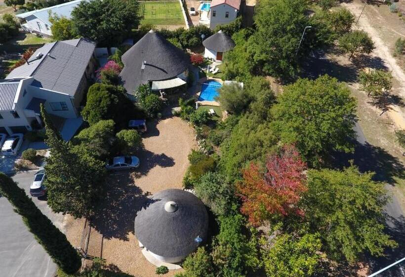 Bed and Breakfast Roundhouse Guesthouse