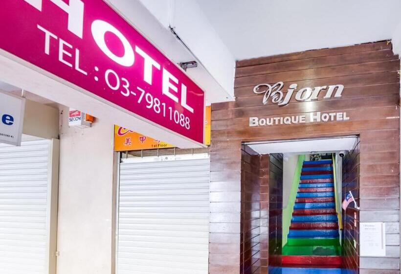 Bjorn Boutique Hotel Taman Danau Desa