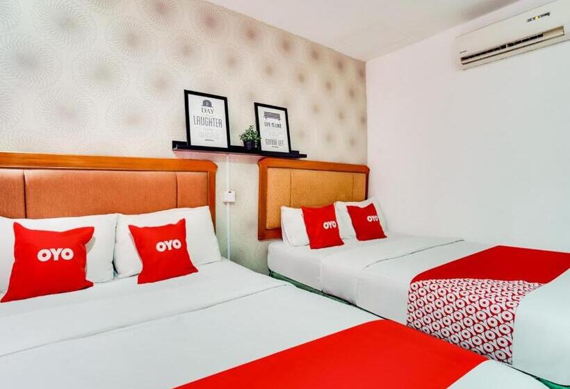 Bjorn Boutique Hotel Taman Danau Desa