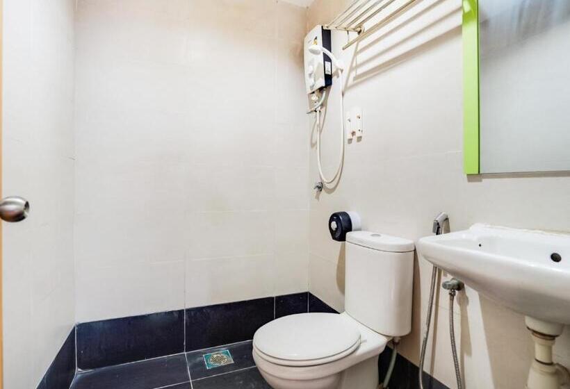 Bjorn Boutique Hotel Taman Danau Desa