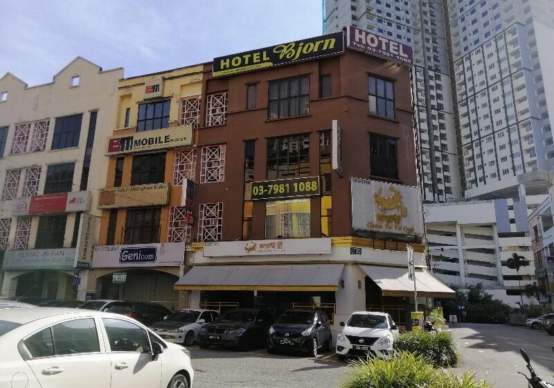 Bjorn Boutique Hotel Taman Danau Desa