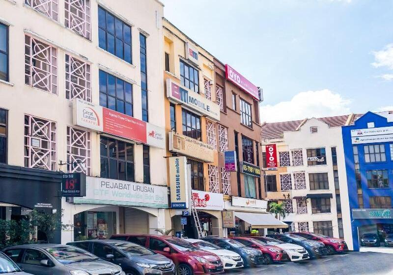 Bjorn Boutique Hotel Taman Danau Desa