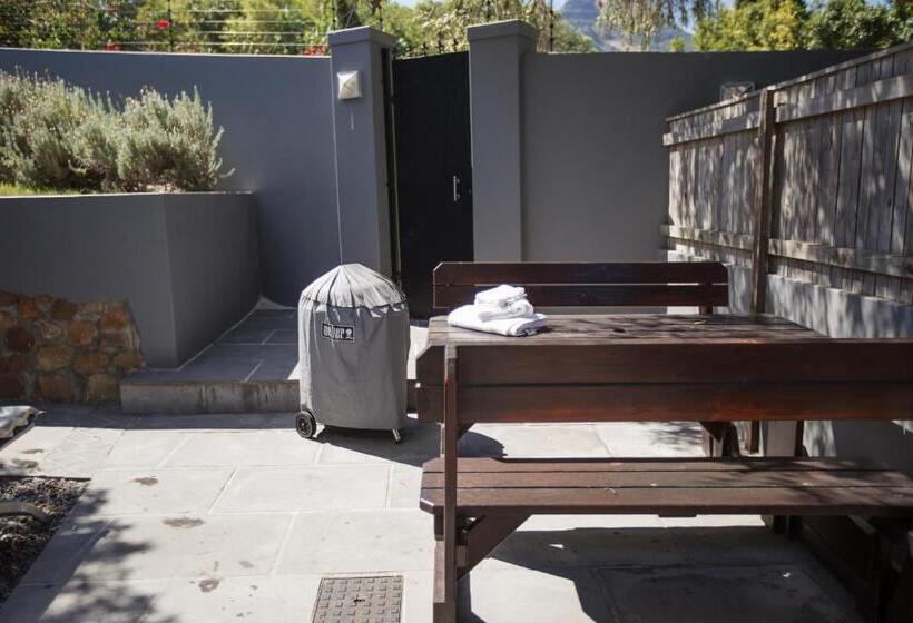 Chapman S Peak Bed And Breakfast