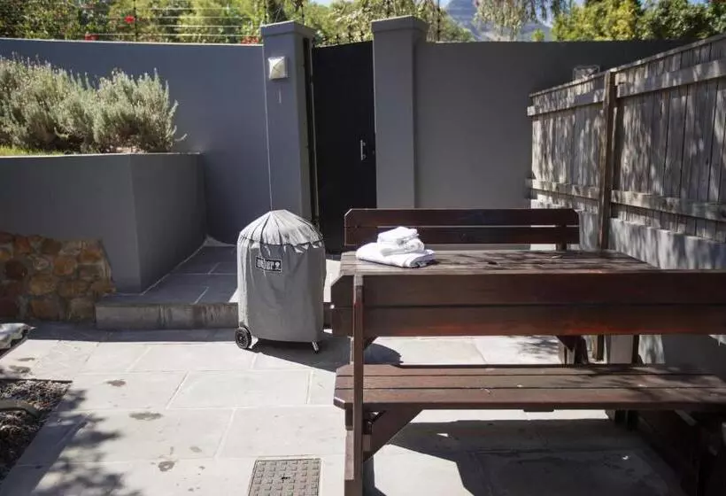 Chapman S Peak Bed And Breakfast