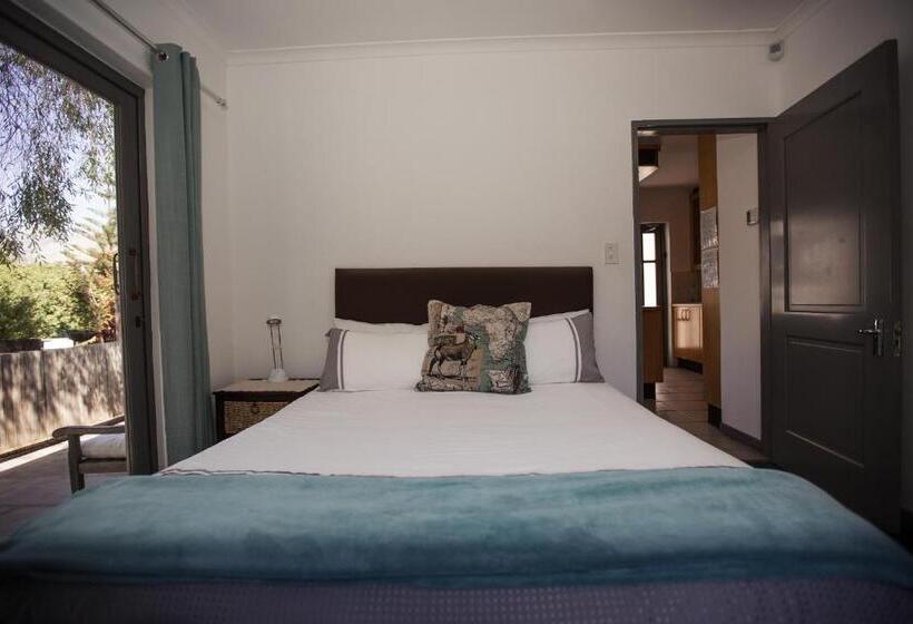 Chapman S Peak Bed And Breakfast