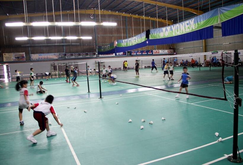 בית מלון כפרי Asrc