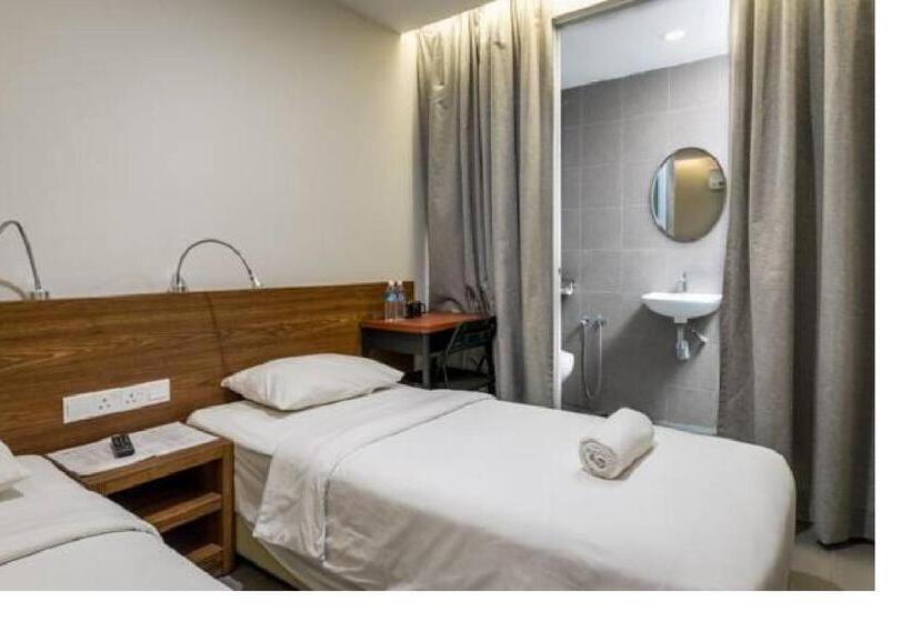 Max Hotel Subang Jaya