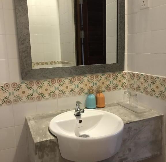 Отель Rangoon Residence