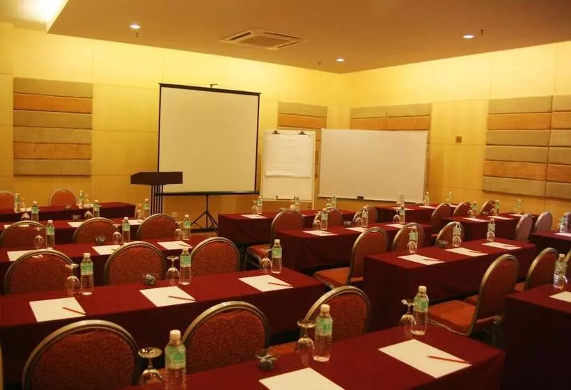 Ritz Garden Hotel Manjung