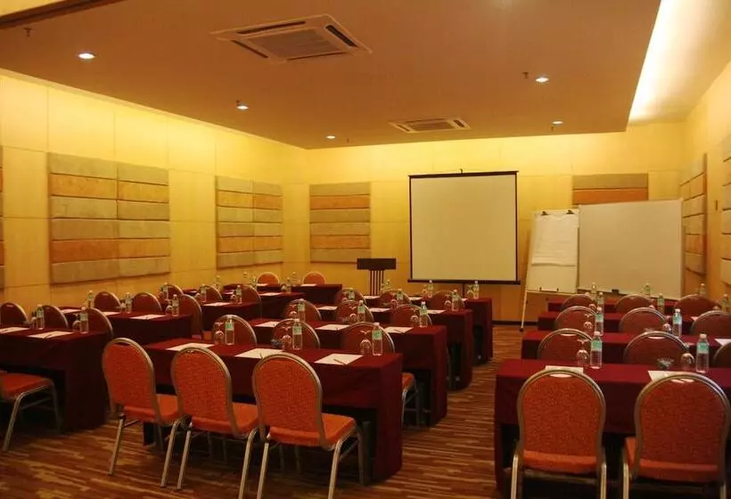 Ritz Garden Hotel Manjung