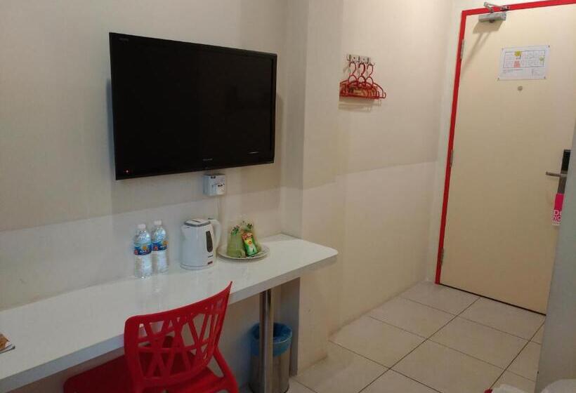 Hotel Strawberry Fields