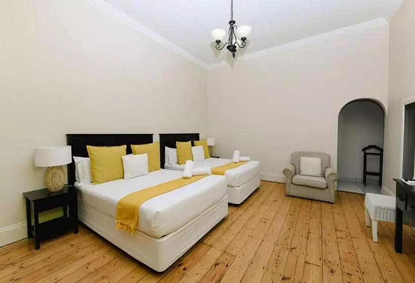 Madeline Grove Bed & Breakfast