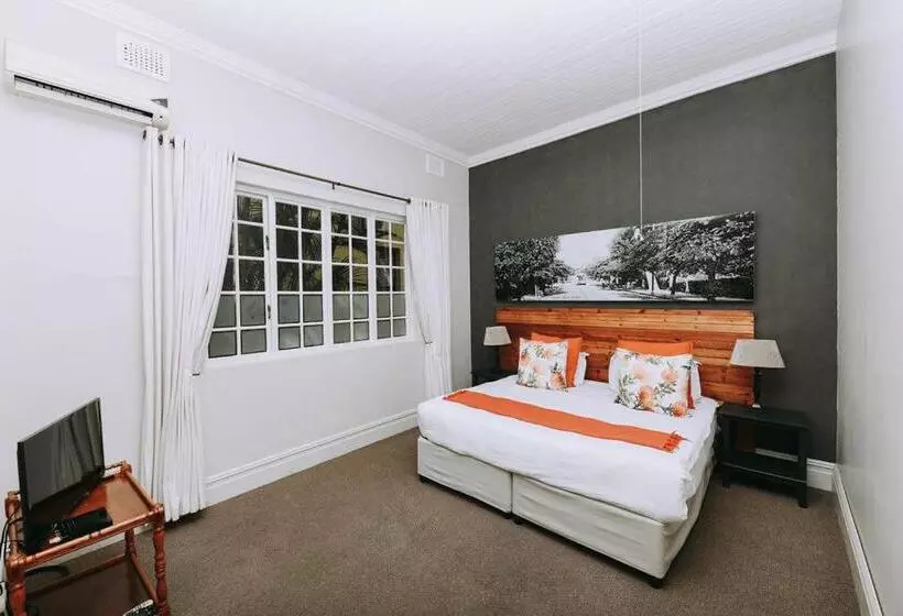 Madeline Grove Bed & Breakfast