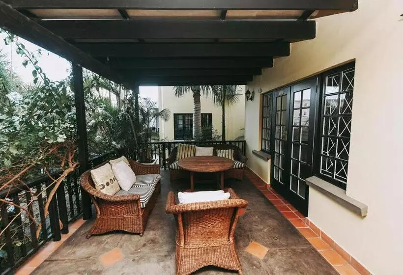 Madeline Grove Bed & Breakfast