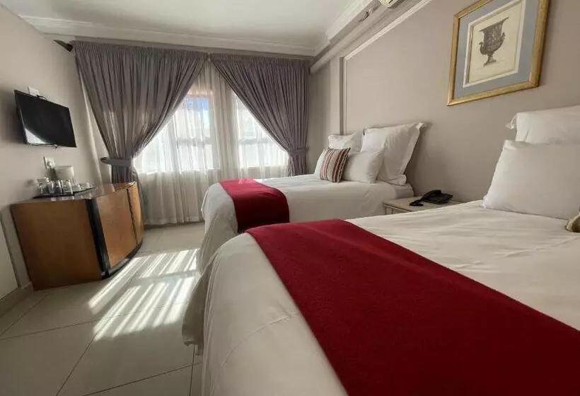 Ngwenya Hotel & Conference Centre