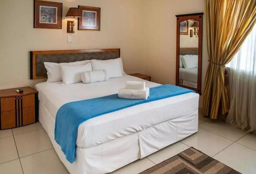 Ngwenya Hotel & Conference Centre