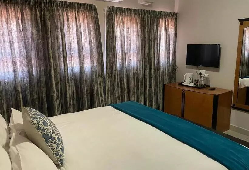 Ngwenya Hotel & Conference Centre