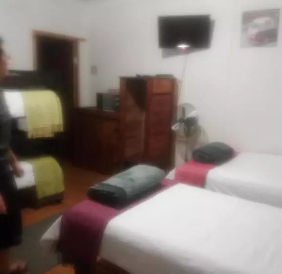 Reggies Bed & Breakfast
