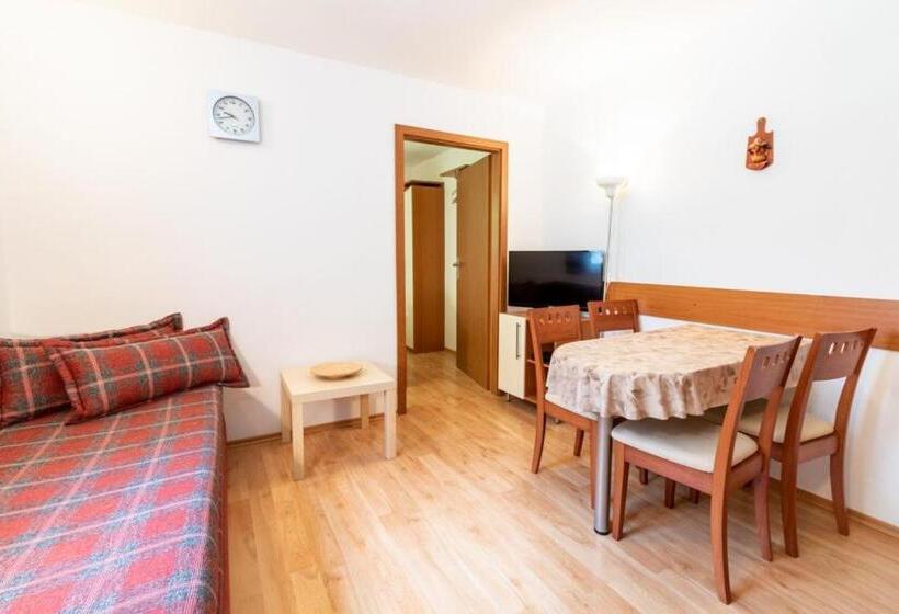 אתר נופש Family Apartments