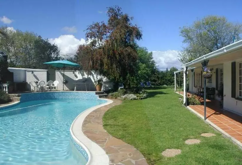 Somer Place B&b