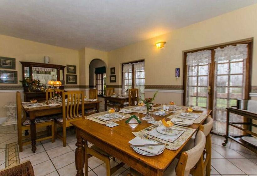 Westlodge At Graskop B&b