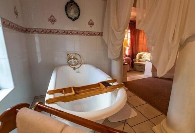 Westlodge At Graskop B&b