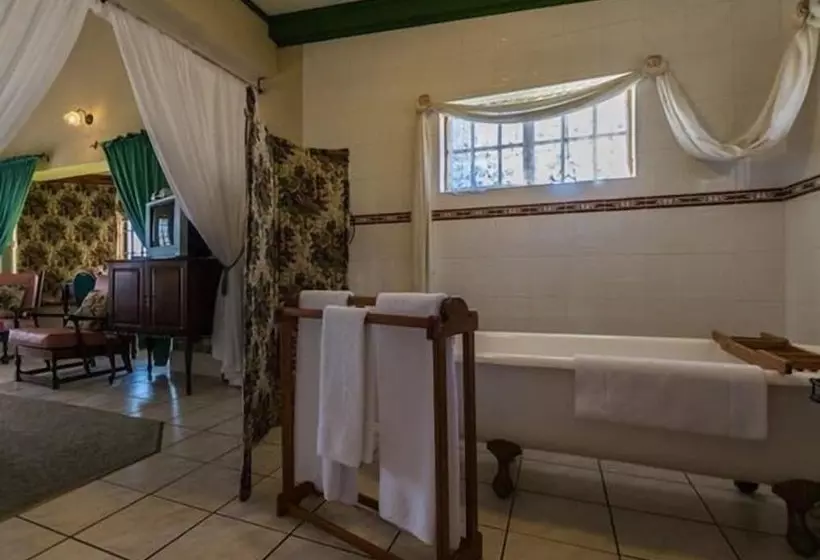 Westlodge At Graskop B&b