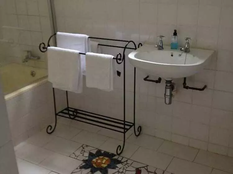 White House B&b
