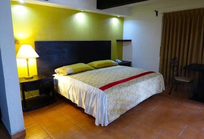 Hotel Mirage Express