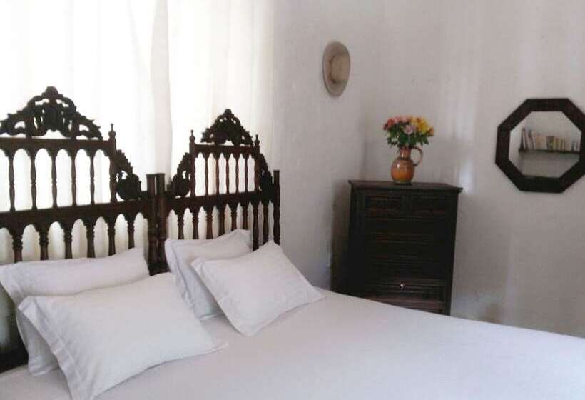 호텔 La Casona Breakfast & Wellness Center