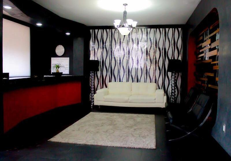 فندق Doña Juana Cecilia Aeropuerto