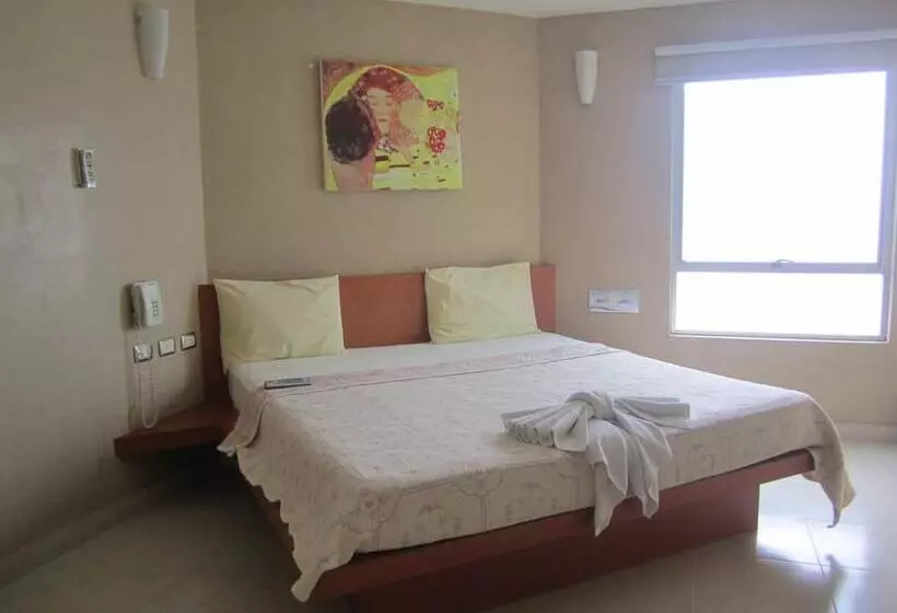 Auto Hotel Mediterráneo